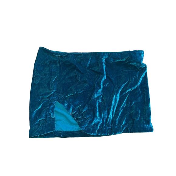 NWOT Free People Annalise Velvet Mini Skirt Deep Teal Unlined Notched Hem Size 2 - Picture 2 of 5